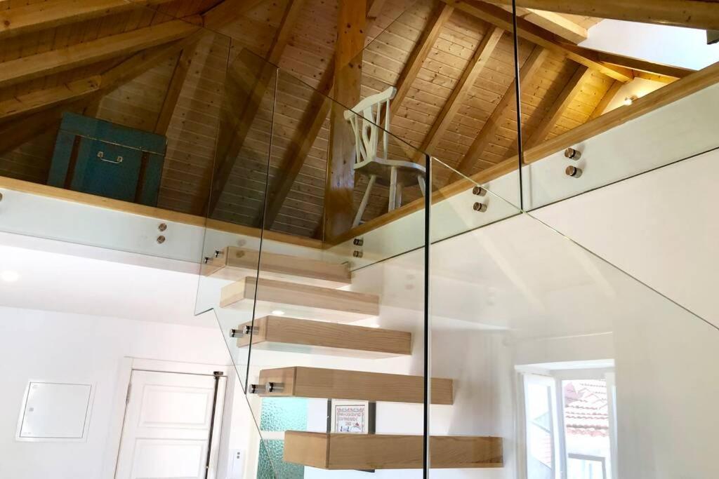 32 Top - Center Of Lisbon Duplex Apartment, Barrio Alto Kültér fotó